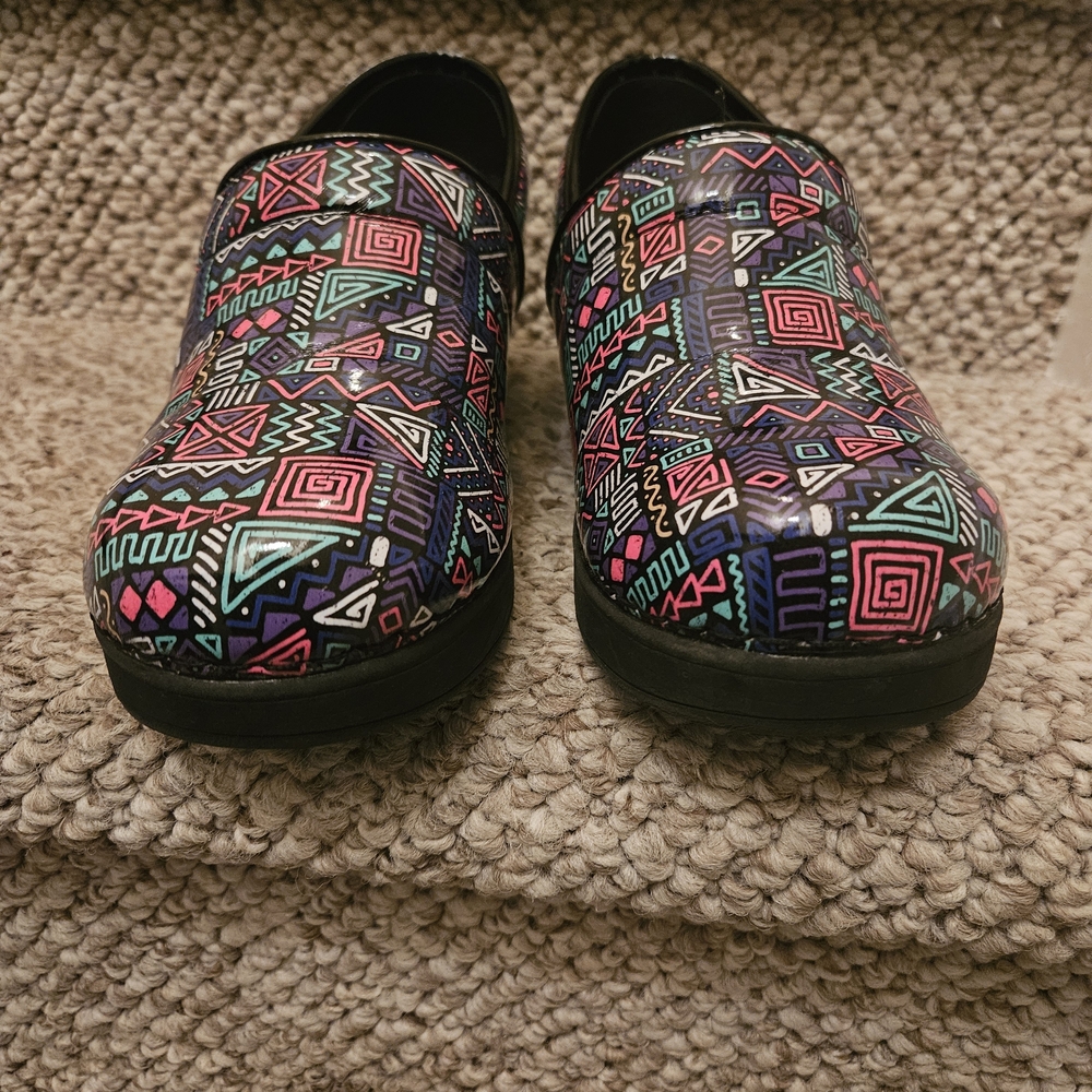 Easy Works Colorful Geometric Pattern Clogs Slip-… - image 2